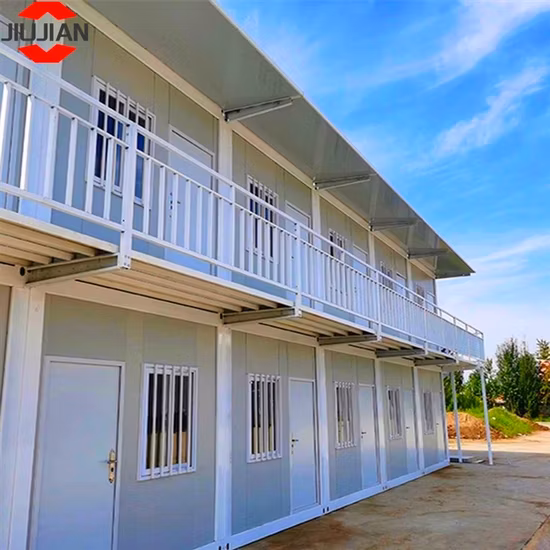 Casa container mobile, portatile e prefabbricata per lo stoccaggio